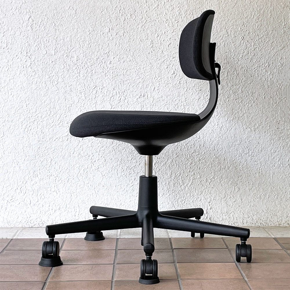 ヴィトラ vitra ルーキー Rookie デスクチェア キャスターチェア コンスタンチン・グルチッチ ダークグレー系ファブリッック 定価￥78,100- ◇