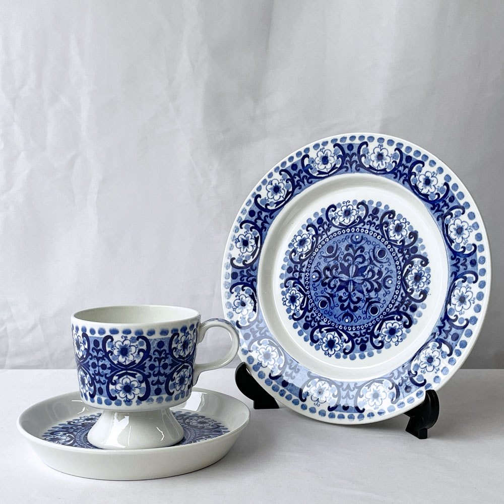 アラビア ARABIA アリ ALI ブルー カップ＆ソーサー トリオ ライヤ・ウオシッキネン 北欧ビンテージ フィンランド ◇