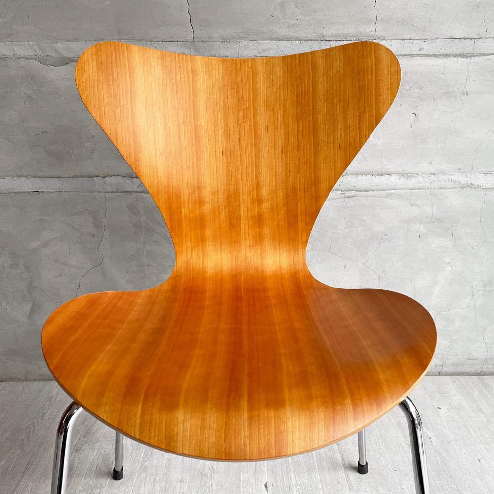 フリッツハンセン Fritz Hansen セブンチェア Seven Chair ダイニングチェア アルネヤコブセン Arne Jacobsen ナチュラルチェリー 北欧家具 A ♪