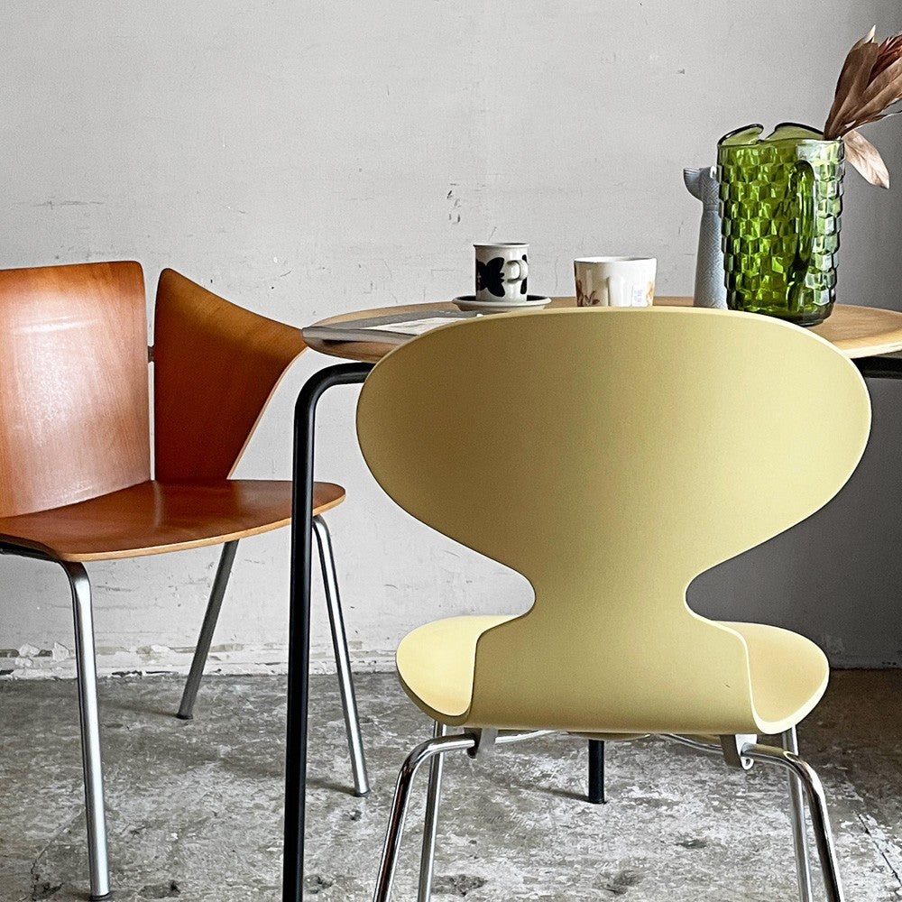 フリッツハンセン Fritz Hansen アントチェア アリンコチェア 4本脚 3101 ライトイエロー ラッカー アルネ・ヤコブセン デンマーク 北欧家具 ■