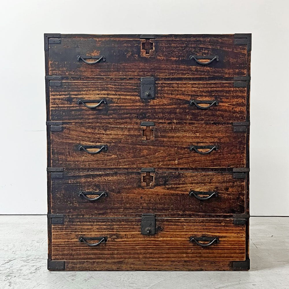 ジャパンビンテージ Japan Vintage 時代箪笥 桐箪笥 重ね 5段 抽斗5杯 鉄金具 整理箪笥 大極上請合 鍵圧細工 古家具 和家具 現状品 ●