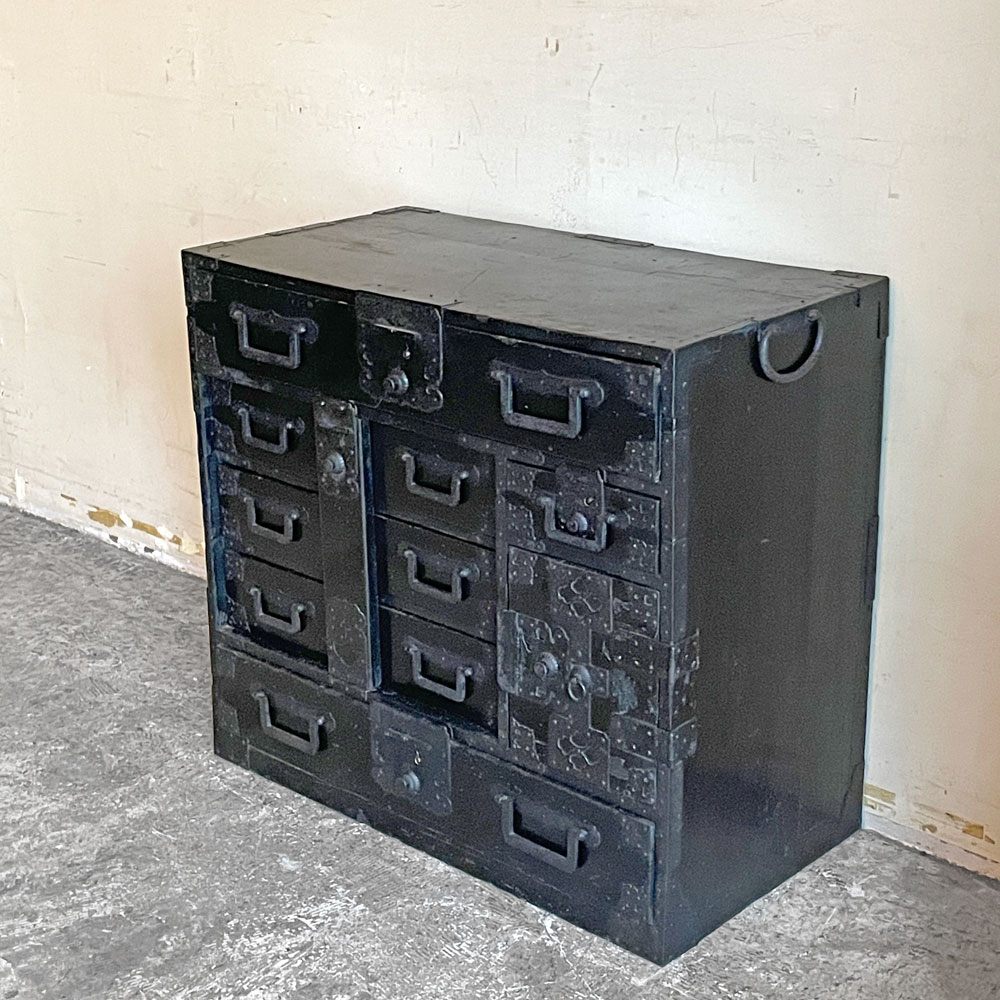 ジャパンビンテージ Japan Vintage 時代箪笥 黒塗り 黒漆 船箪笥 庄内箪笥 収納 古家具 ■