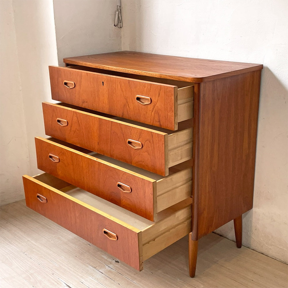 北欧ビンテージ Scandinavian チーク材 チェスト Teakwood 4dr Chest スウェーデン Sweden Vintage ★