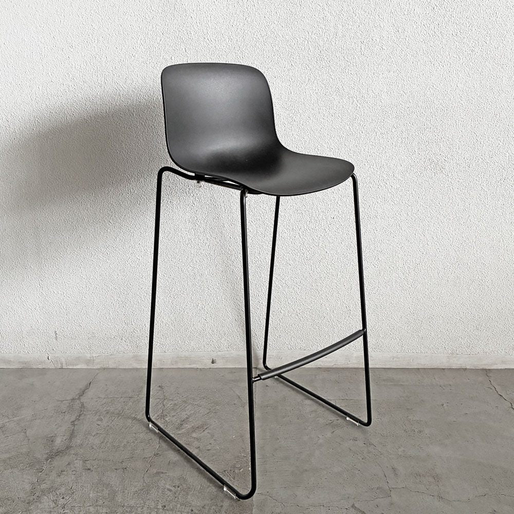 タイトル： マジス MAGIS トロイ TROY スツール 4-Legs ブラック マルセル・ワンダース Marcel Wanders ハイチェア カウンターチェア 定価￥80,300- iFデザインアワード受賞 イタリアモダン ミニマル B 〓