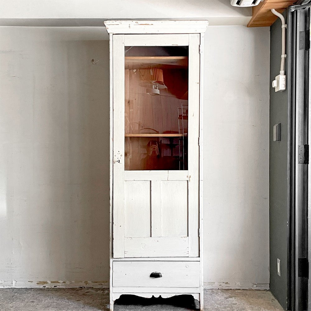 ヨーロッパビンテージ European Vintage ガラスキャビネット ディスプレイケース ホワイト ペインテッド シャビーシック 1ドロワー 店舗什器 ■