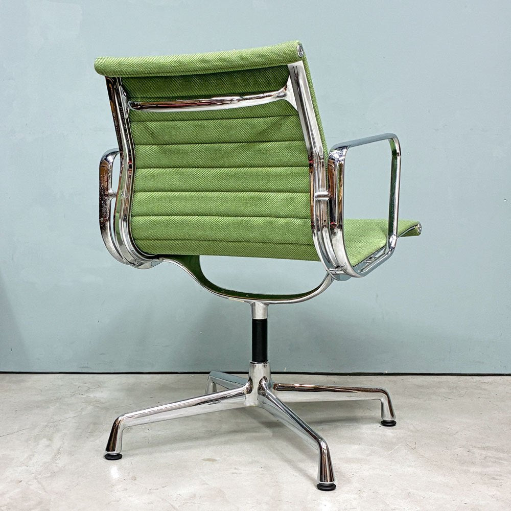 ヴィトラ vitra アルミナムグループ マネジメントチェア デスクチェア 4本脚 ファブリック グライズ 張り替え済み イームズ ◎