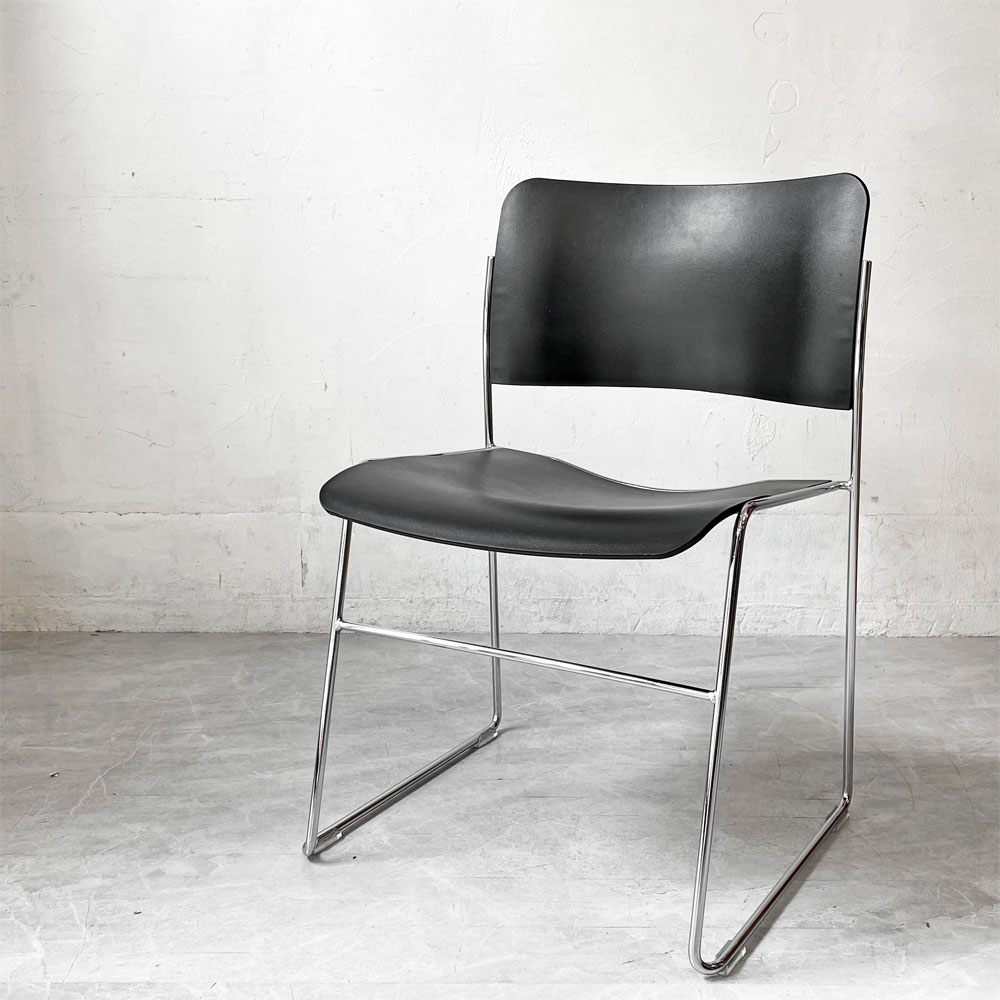 ハウ HOWE 40/4 サイドチェア SIDE CHAIR スタッキングチェア デビッド・ローランド David Rowland モダンデザイン A ★