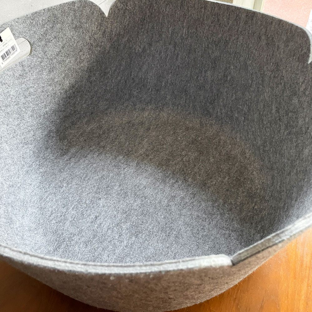 ムート MUUTO レストアバスケット RESTORE BASKET ラウンド フェルト地 グレー ミカ トルバネン 専用袋付き デンマーク 定価27,500円 ♪