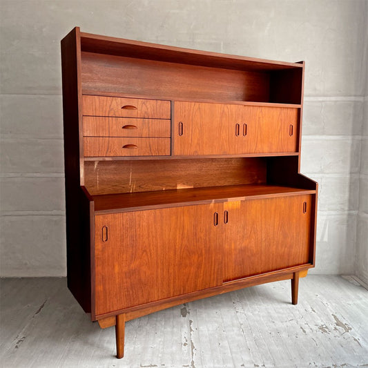 デンマークビンテージ Danish Vintage チーク材 キャビネット サイドボード ハイタイプ 4スライドドア＋3ドロワー W152cm 北欧家具 ♪