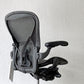 ハーマンミラー Herman Miller アーロンチェア クラシック Bサイズ ポスチャーフィット フル装備 グラファイトベース ヘッドレスト付き ◇