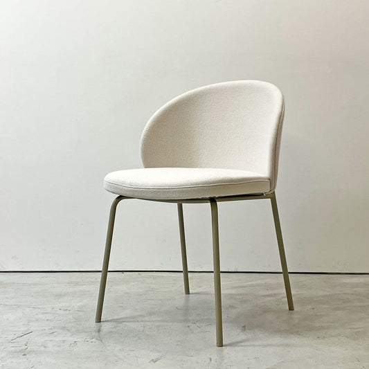 ボーコンセプト BoConcept プリンストン Princeton ダイニングチェア ベージュ ファブリック メタル脚 マットアッシュグレーラッカー仕上げ B ●