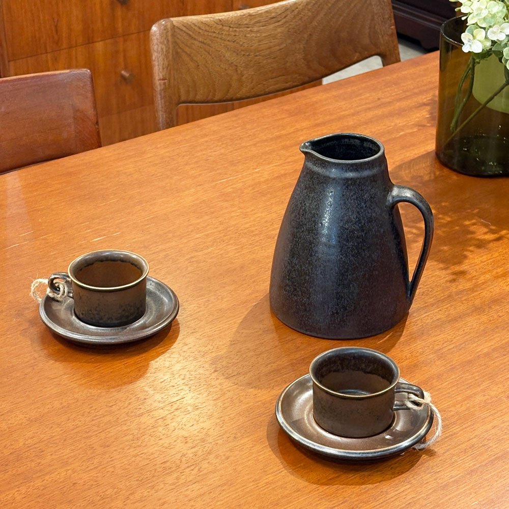 マーガレット・ハウエル x ニコラ・タッシー MARGARET HOWELL×NICOLA TASSIE MHL ジャグ ピッチャー 花器 陶器 英国 ●