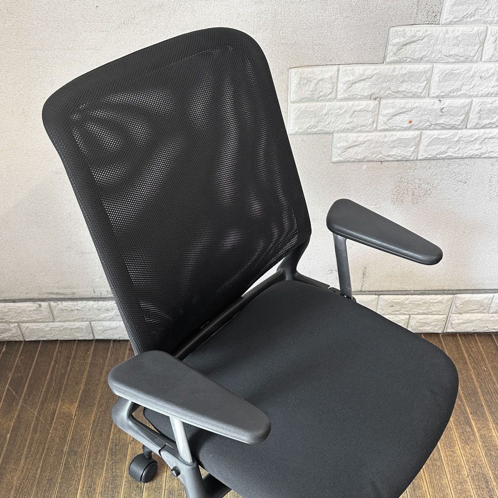 ヴィトラ vitra メダ2チェア MEDAⅡ オフィスチェア デスクチェア 昇降機能 リクライニングロック ブラック アルベルト・メダ 現状品 ◎