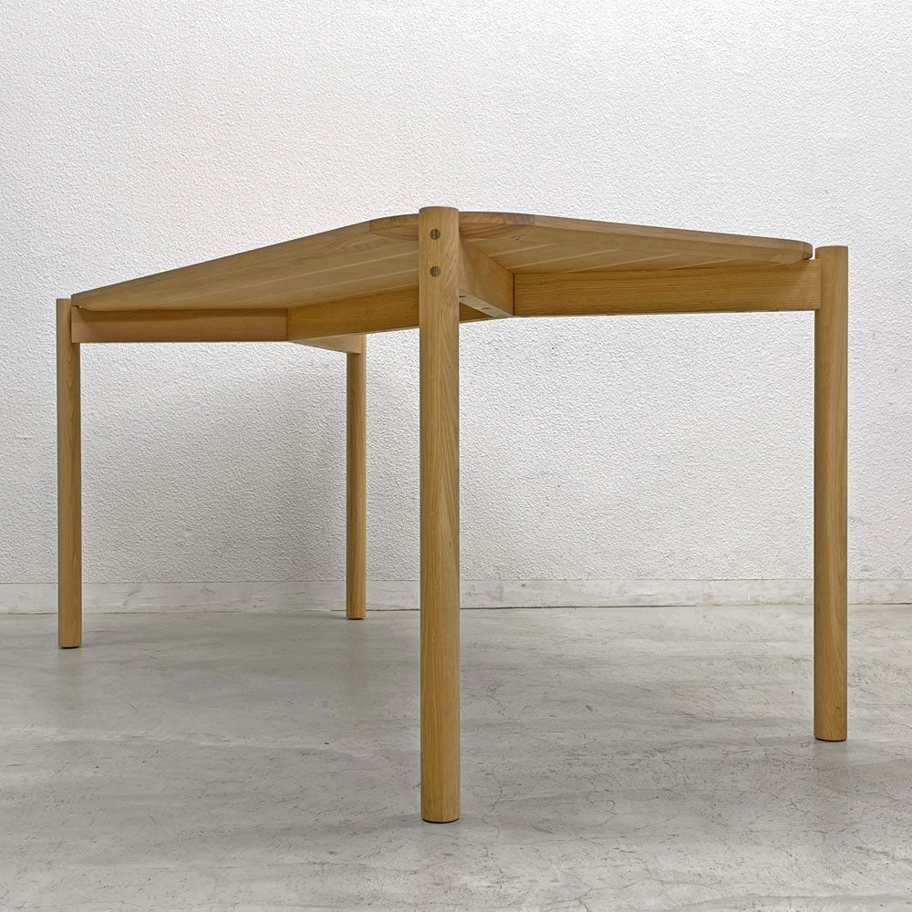 カリモクニュースタンダード Karimoku キャストール ダイニングテーブル CASTOR TABLE 150 国産ナラ材 ピュアオークカラー 定価145,200円 〓