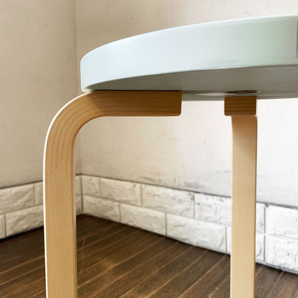 アルテック artek スツール60 Stool60 3本脚 バーチ材 パイミオ グリーンラッカー アルヴァ・アアルト フィンランド 北欧家具 定価￥46,200- ◎