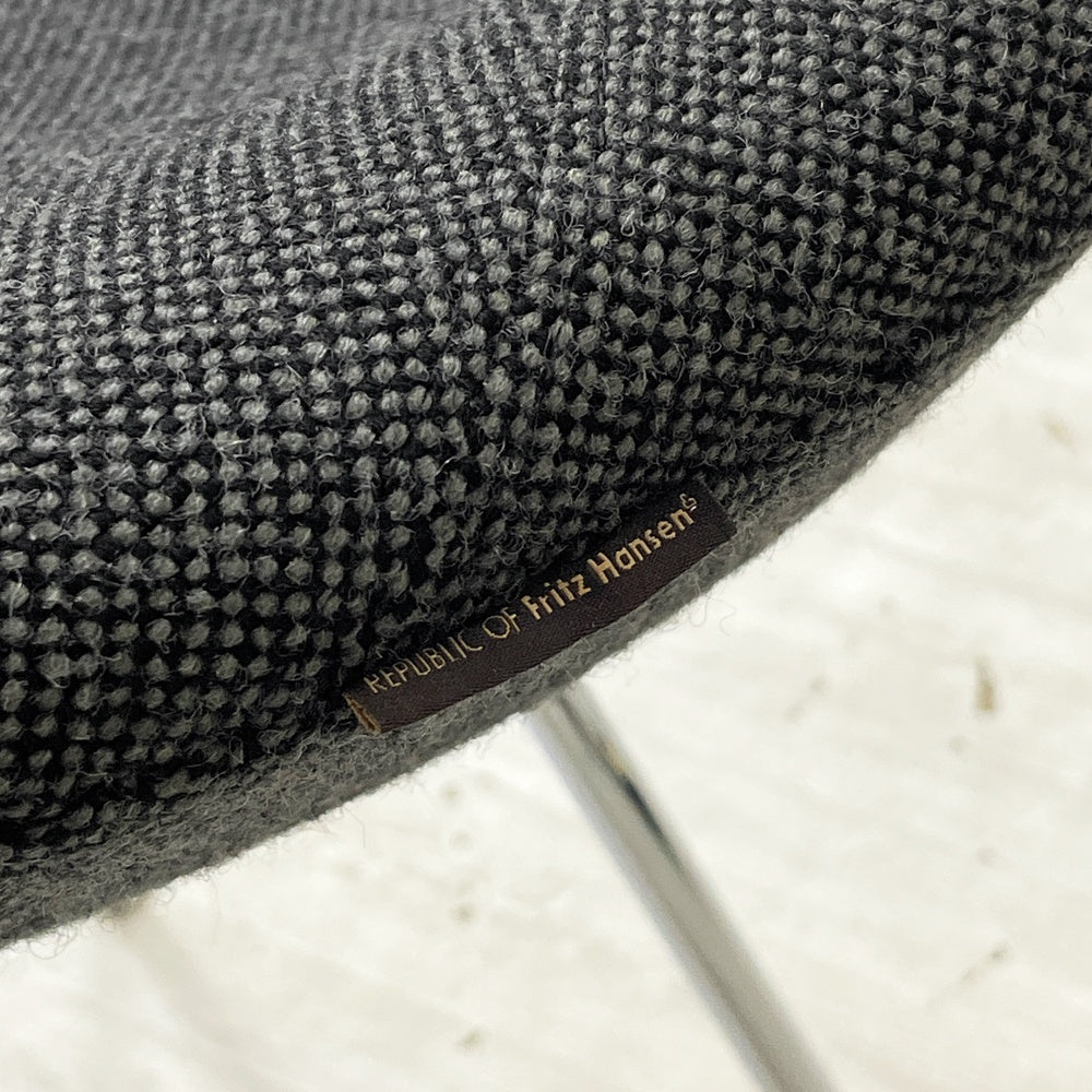 フリッツハンセン Fritz Hansen ドロップチェア DROP 3110 フルパディング ダークグレーファブリック アルネ・ヤコブセン 北欧 デンマーク ●