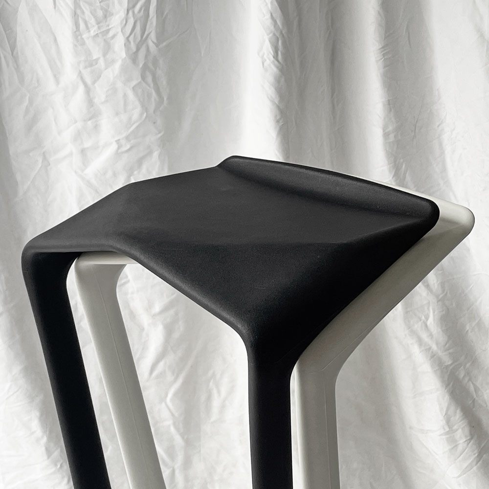 プランク PLANK ミウラスツール MIURA stool ハイスツール スタッキング ブラック コンスタンチン･グルチッチ イタリア 定価￥44,000- ◇