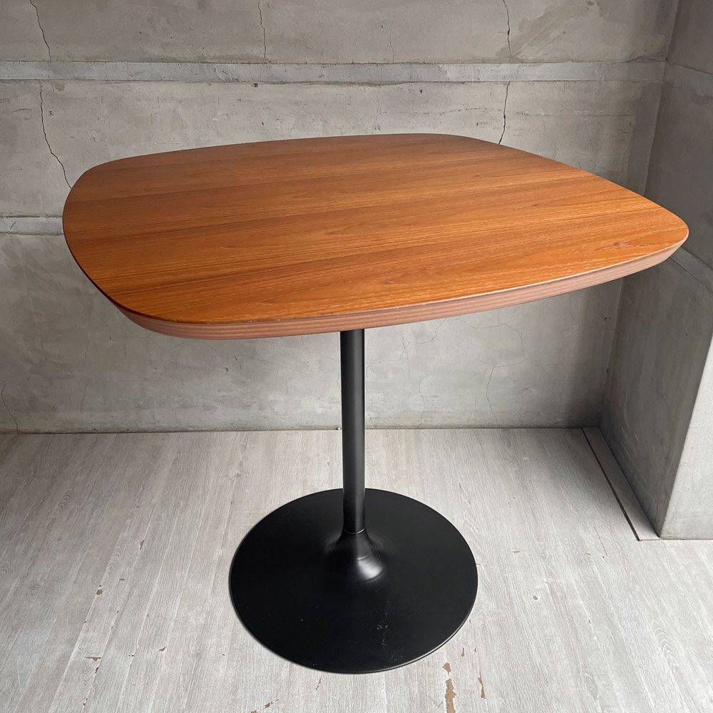 グラフ graf プランクトンテーブル Plankton table ダイニングテーブル カフェテーブル チーク材天板 スチール脚 定価￥85,800- ♪