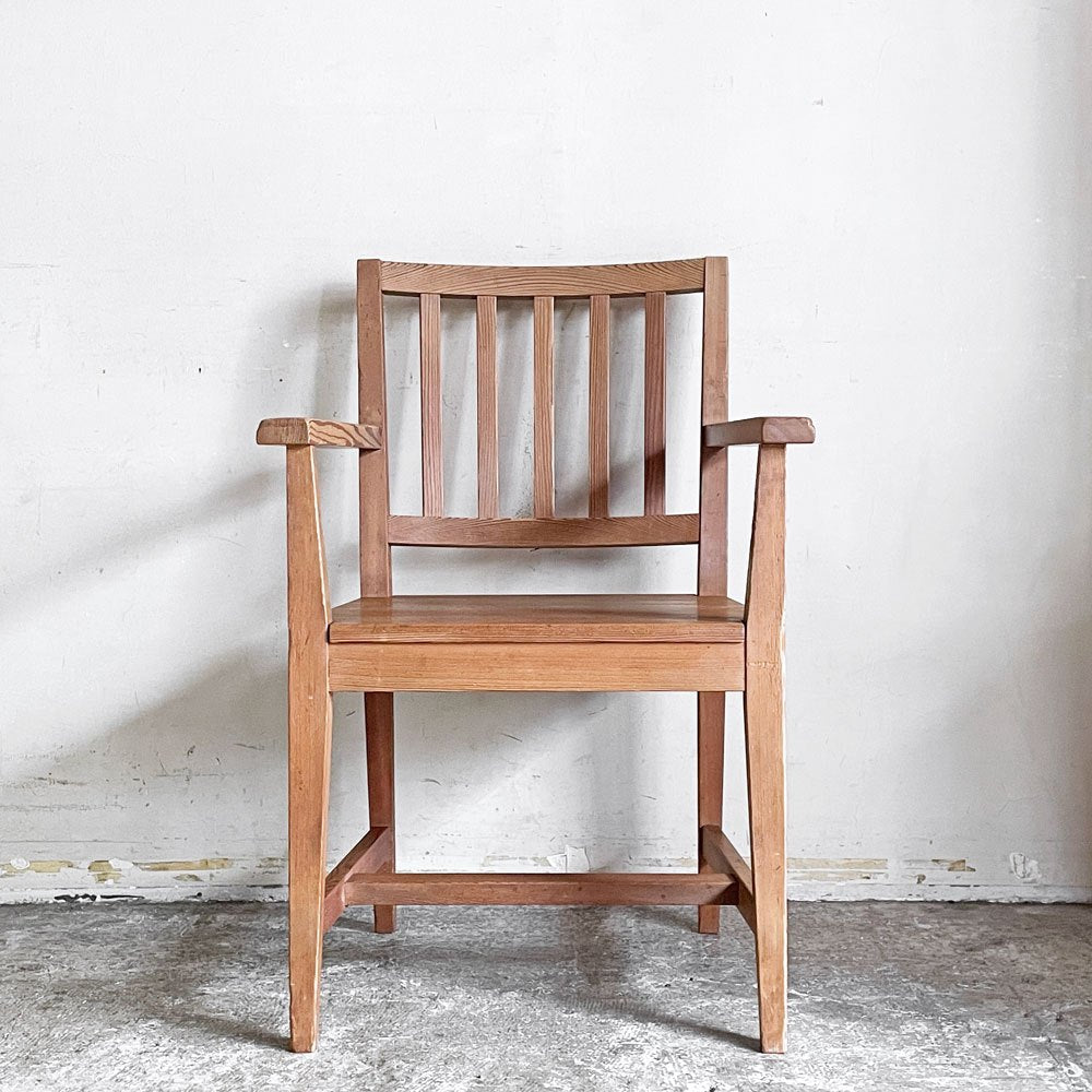 北の住まい設計社 ミッションアームチェア Mission arm chair ダイニングチェア 板座 パイン材 ナチュラル ■