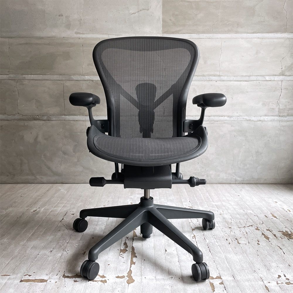 ハーマンミラー Herman Miller アーロンチェア リマスタード フル装備 Bサイズ デスクチェア オフィスチェア グラファイトベース ポスチャーフィットSL ♪