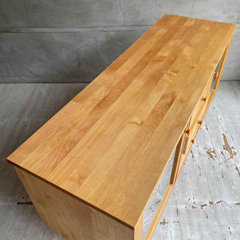 モモナチュラル MOMO Natural コモ COMO サイドボード キャビネット アルダー材 チェスト 3ドロワー W135cm ナチュラル ♪