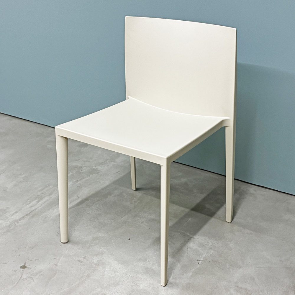 アンドリューワールド Andreu World セイルチェア Sail chair ダイニングチェア スタッキング サンド サーモポリマーシート Piergiorgio Cazzaniga ◎
