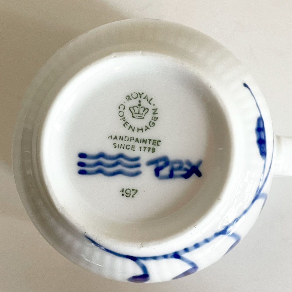 ロイヤルコペンハーゲン ROYAL COPENHAGEN ブルーフルーテッド メガ Blue Fluted Mega マグ マグカップ 北欧 デンマーク B■