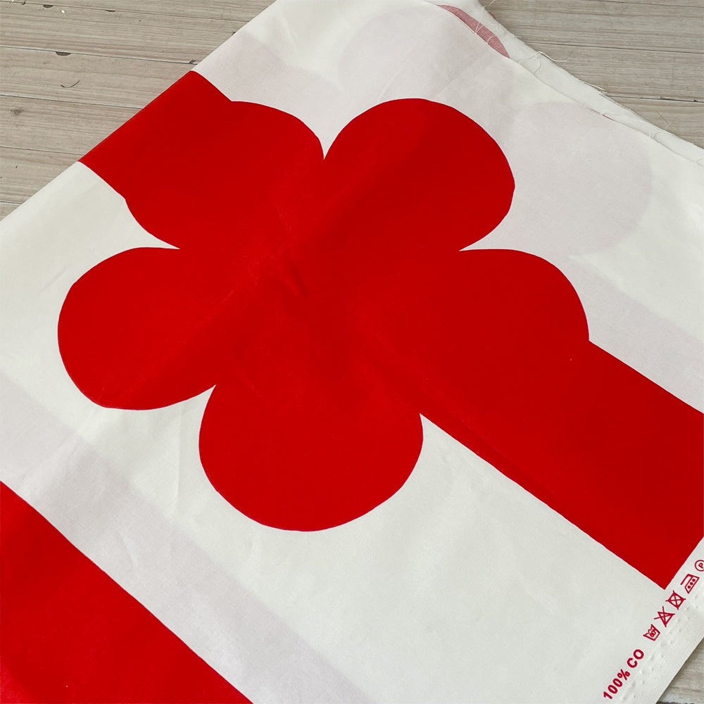 マリメッコ marimekko マンゴリア MANGOLIA 生地 ファブリック 232x142cm レッド アンネリ・クヴェフランデル Annli Qveflander ビンテージファブリック ★