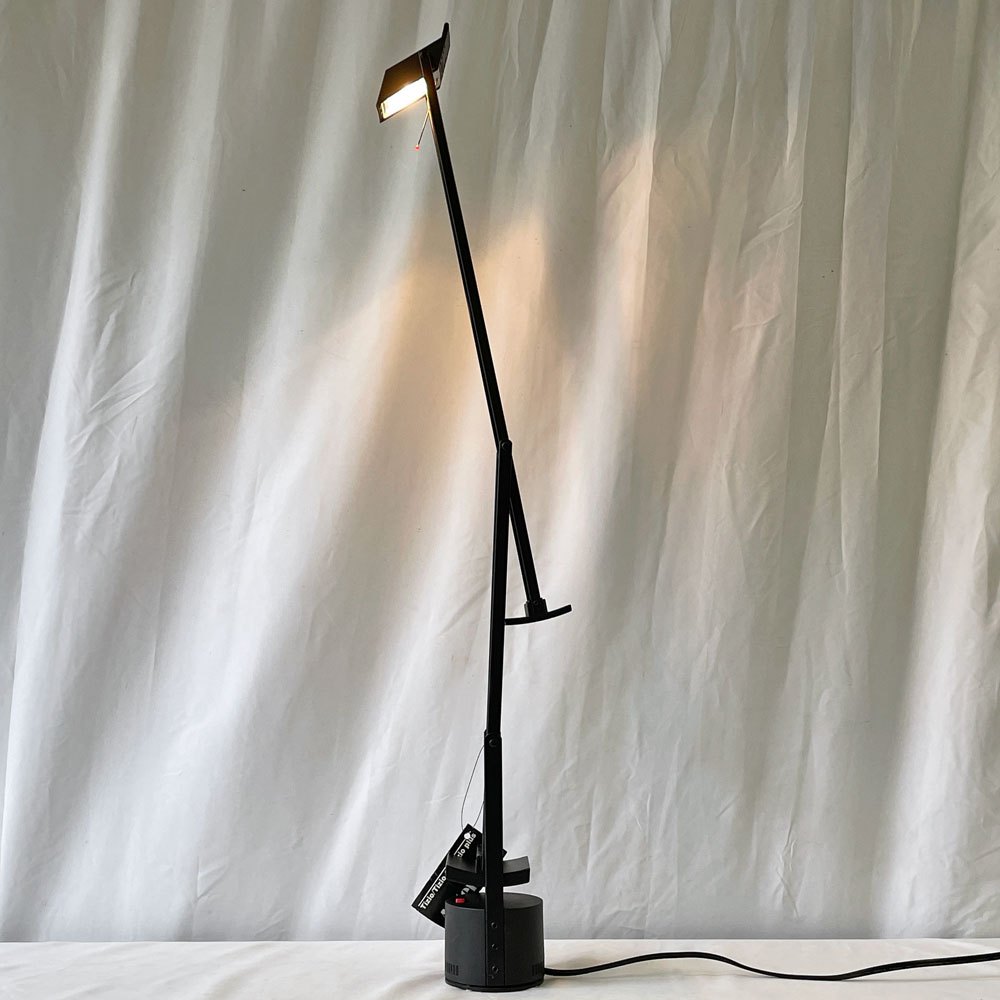 アルテミデ Artemide ティチオ TIZIO 35 テーブルライト デスクライト リチャード・サパー 名作照明 定価102,300円 D ◇