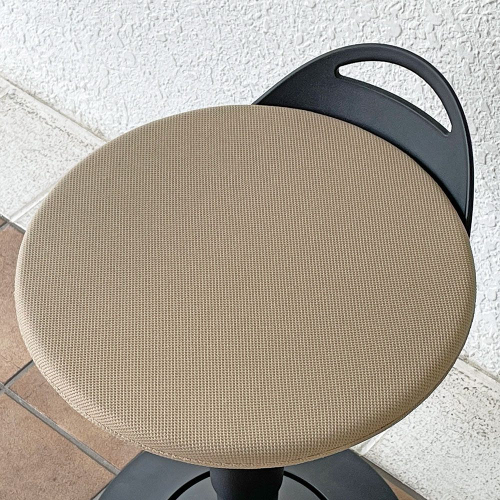 コイズミファニテック KOIZUMI アルテージ ULTAGE スツール KWY375BE 昇降式 ベージュ 参考定価¥29,800- ◇