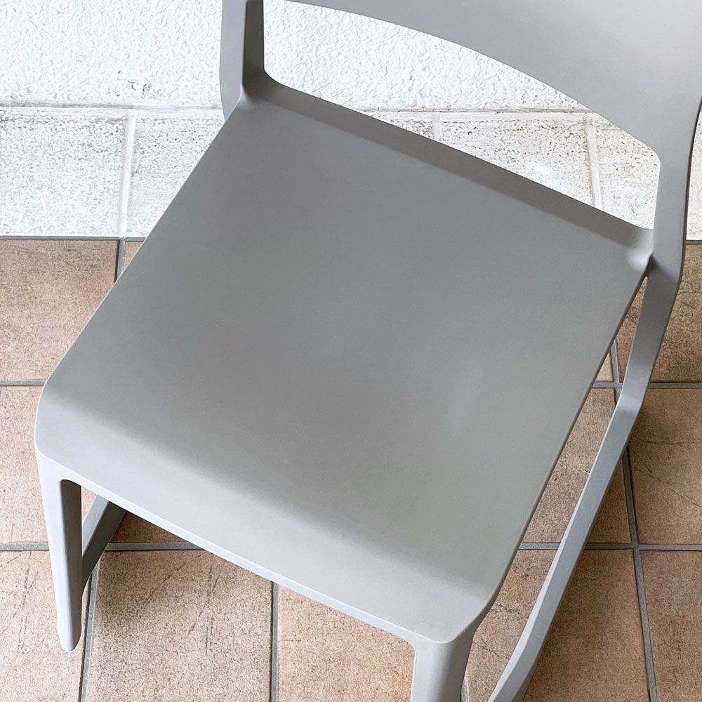 ヴィトラ Vitra ティプトン Tip Ton ワークチェア ダイニングチェア デスクチェア バサルト スタッキング チルト機能 定価￥47,300- ◇