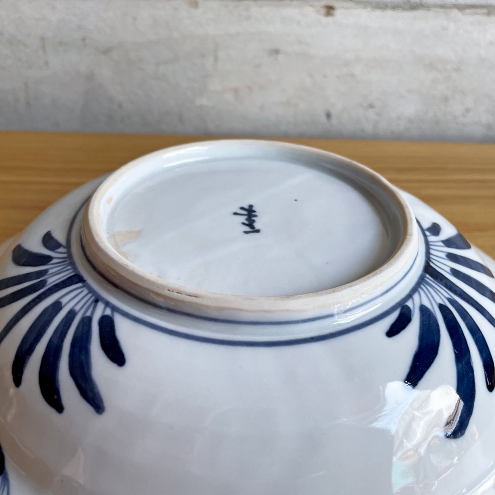 坂場圭十 色絵花柄 大鉢 直径約23.5cm 磁器 白磁 牡丹絵 現代作家 ♪