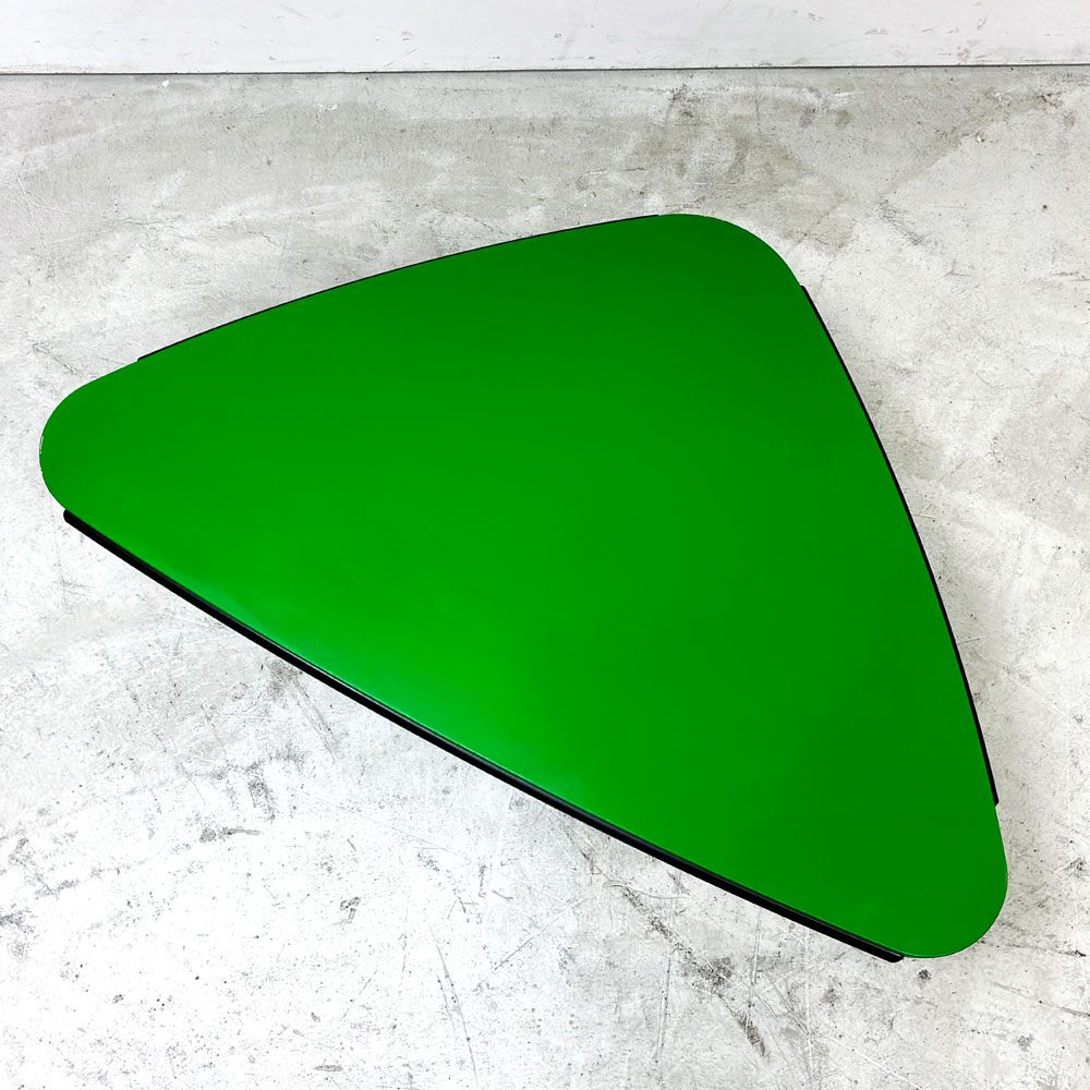 カッシーナ Cassina 519 PETALO ペタロ ローテーブル 1pcs Green シャルロット・ペリアン Charlotte Perriand ●