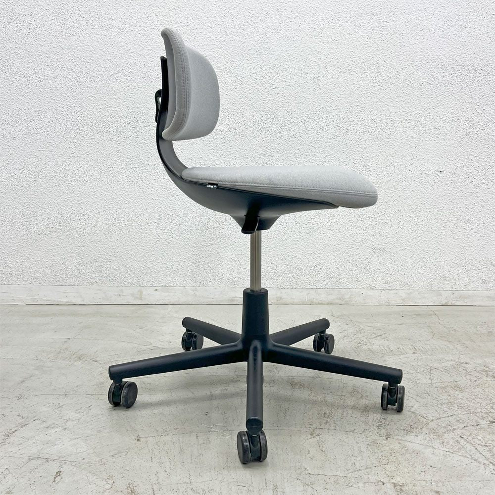 ヴィトラ vitra ルーキー Rookie デスクチェア キャスターチェア コンスタンチン・グルチッチ グレー系ファブリッック 定価￥66,000 〓