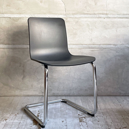 ヴィトラ Vitra ハル RE キャンチレバー HAL RE CANTILEVER ダイニングチェア ブラック ジャスパー モリソン カンチレバー モダン A ♪