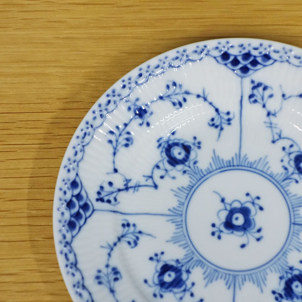 ロイヤルコペンハーゲン ROYAL COPENHAGEN ブルーフルーテッド ハーフレース プレート 15cm 北欧食器 Ａ ◎