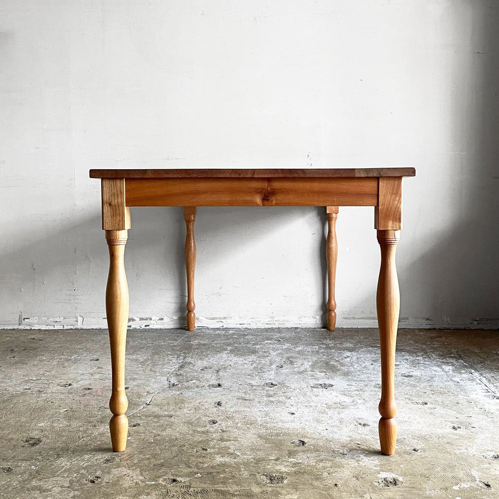 ハナレ木 HANALEGI フィールドテーブル Field table ダイニングテーブル オニグルミ材 W150cm ドロワー 挽き物脚 クラフトファニチャー ■