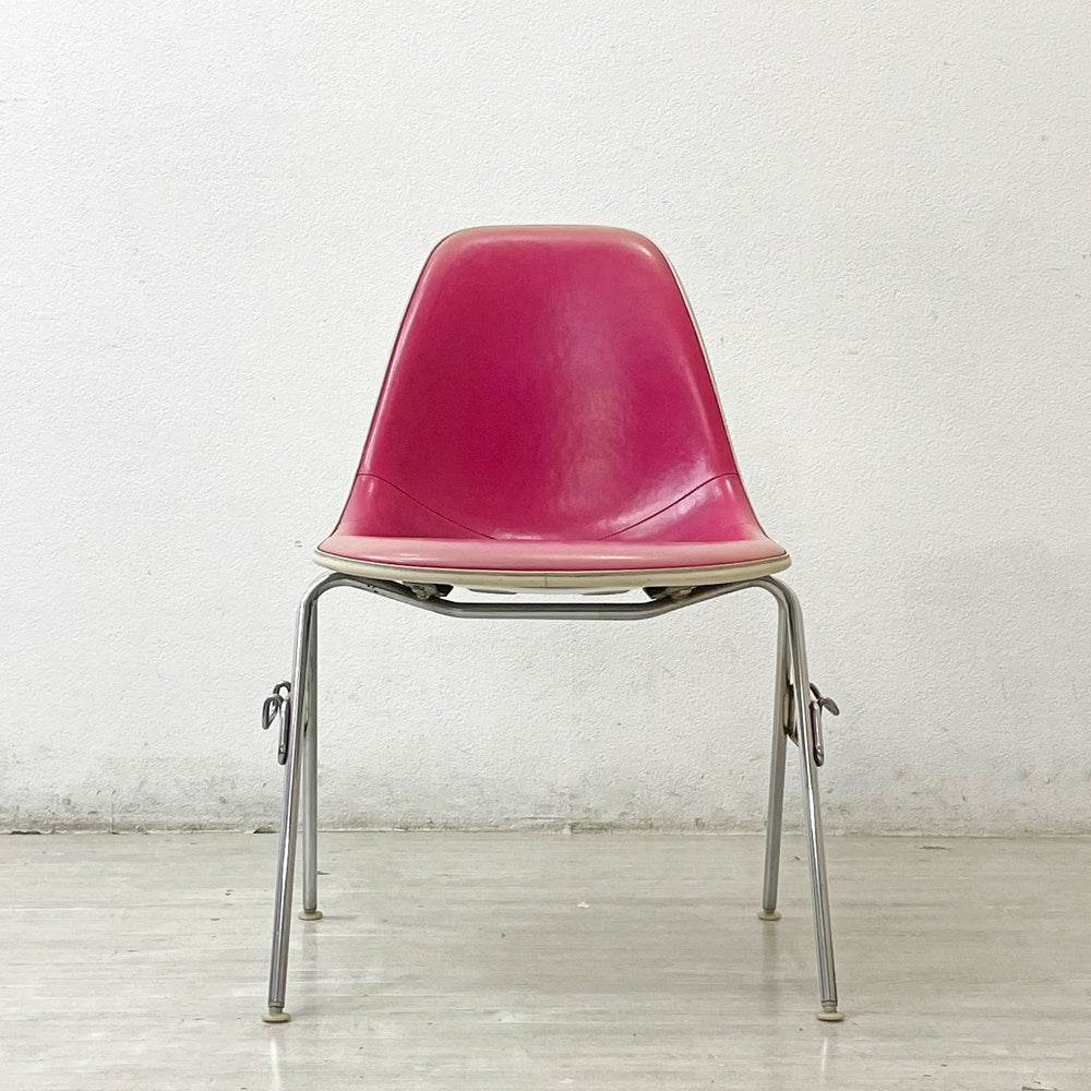 ハーマンミラー Herman Miller サイドシェルチェア サード 3rdビンテージ PVCレザー FRP製 スタッキングベース イームズ A ●