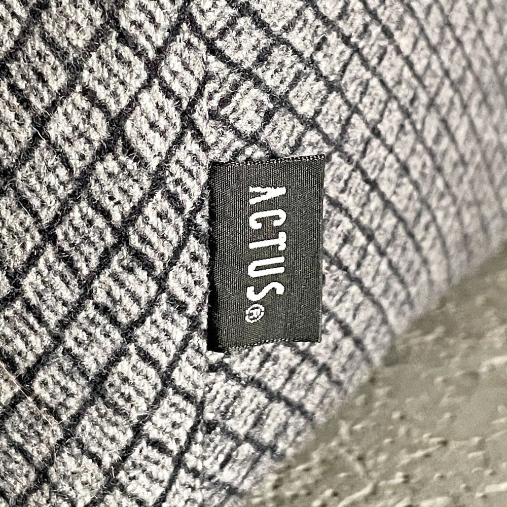 アクタス ACTUS キューブスツール CUBES STOOL クッションベンチ ベンチソファ W150cm ファブリック グレー系 カバーリング 参考価格￥37,800- 廃番 B 〓