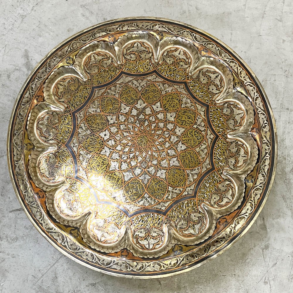 モロッコ家具 Moroccan Furniture フォールディング メタルトレイテーブル ティーテーブル センターテーブル Φ64cm 木製脚 折りたたみ式 ●