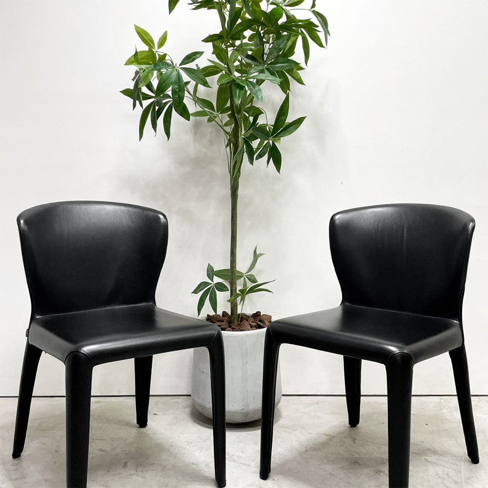 カッシーナ Cassina オラ 369 HOLA アームレスチェア ダイニングチェア 本革 ブラックレザー ハンス・ウェッツスタイン イタリア 定価￥418,000- A ●