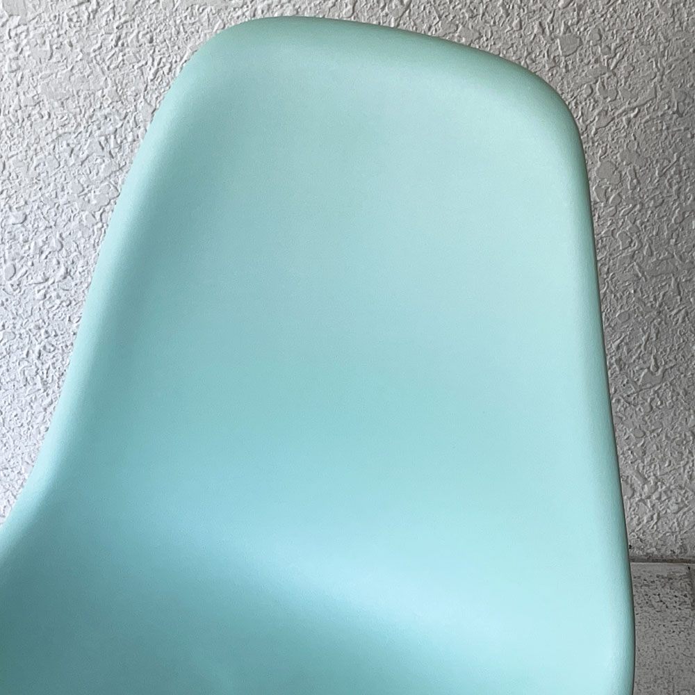 ハーマンミラー HermanMiller サイドシェルチェア ドゥエルレッグ DSW アクアスカイ × エボニー ポリプロピレン製 イームズ ミッドセンチュリー ◇