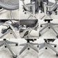 ハーマンミラー Herman Miller アーロンチェア Bサイズ ポスチャーフィット クラシックカーボンメッシュ ポリッシュドアルミベース レザーアーム ビル・スタンフ ＆ ドン・チャドウィック 〓