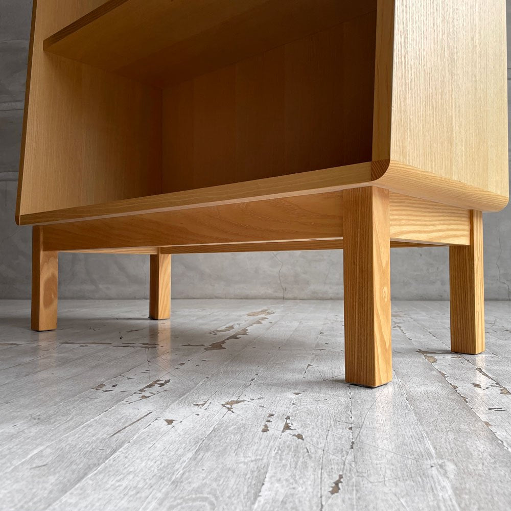 イデー IDEE アントン ブックシェルフ ANTON BOOKSHELF ナチュラル ホワイトアッシュ材 オープンシェルフ 本棚 希少廃番カラー 現行定価¥219,900- 美品 ♪