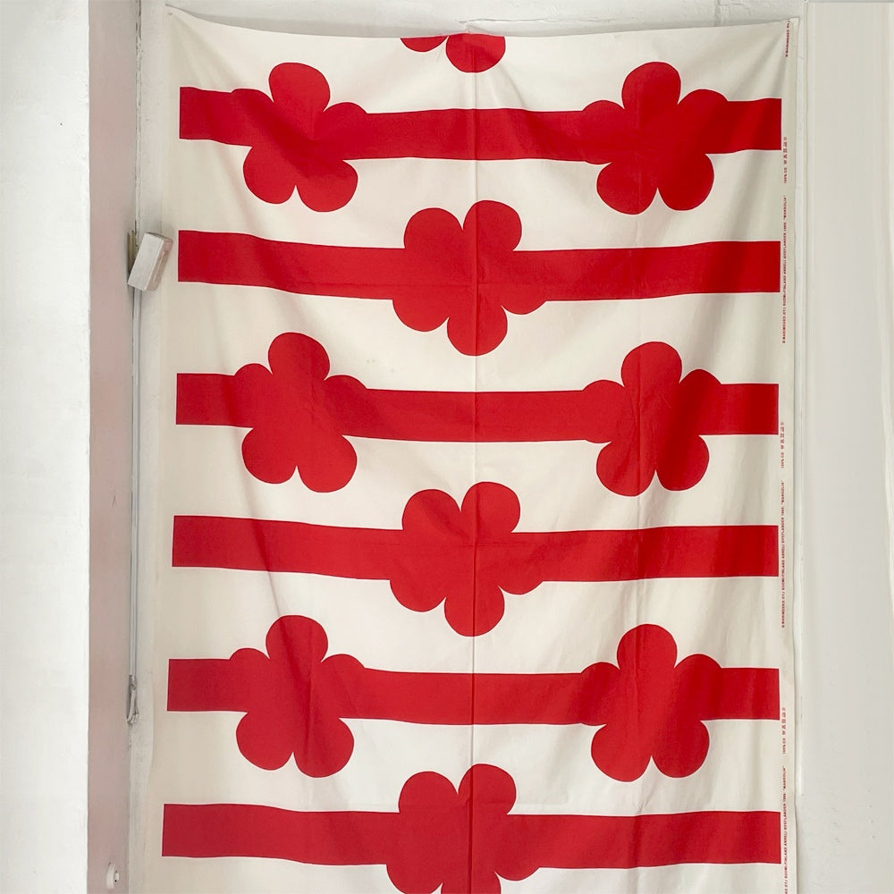 マリメッコ marimekko マンゴリア MANGOLIA 生地 ファブリック 232x142cm レッド アンネリ・クヴェフランデル Annli Qveflander ビンテージファブリック ★