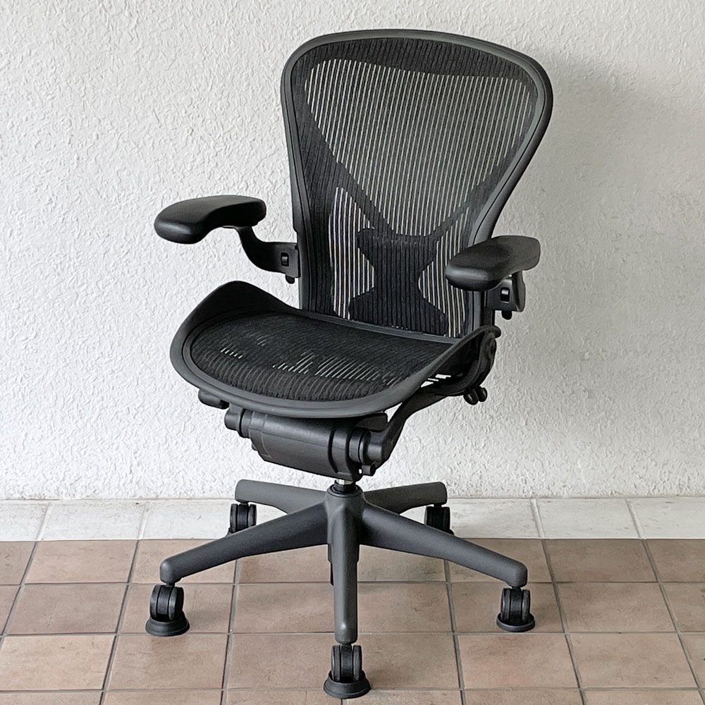 ハーマンミラー Herman Miller アーロンチェア Bサイズ ポスチャーフィット フル装備 グラファイト ビル・スタンフ＆ドン・チャドウィック ◇