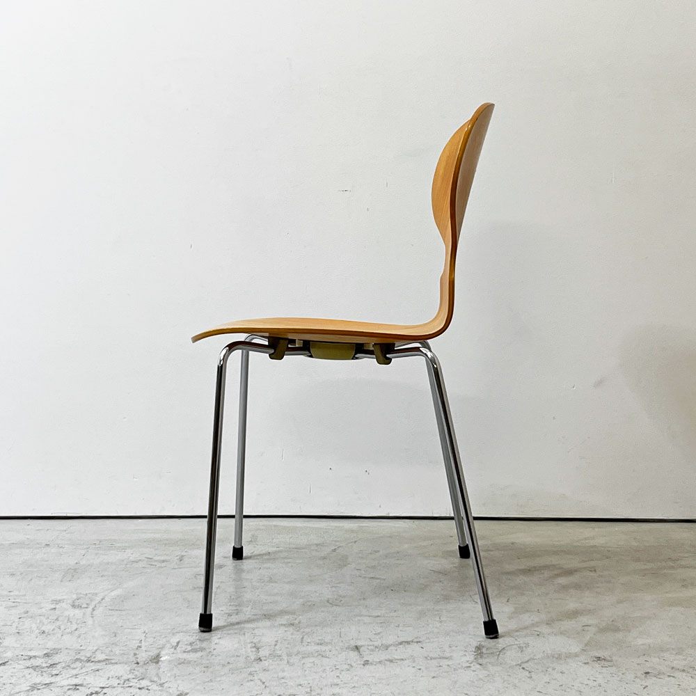 フリッツハンセン Fritz Hansen 3101 アリンコチェア アントチェア 4本脚 ナチュラルビーチ ラッカー仕上げ フェルトグライズ アルネ・ヤコブセン D ●