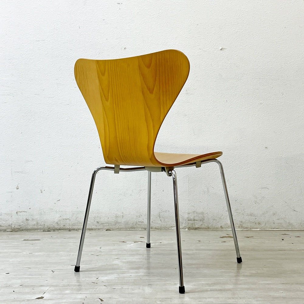 フリッツハンセン Fritz Hansen セブンチェア ビーチ材 ナチュラル アルネ・ヤコブセン Arne Jacobsen スタッキング デンマーク 北欧家具 A ●