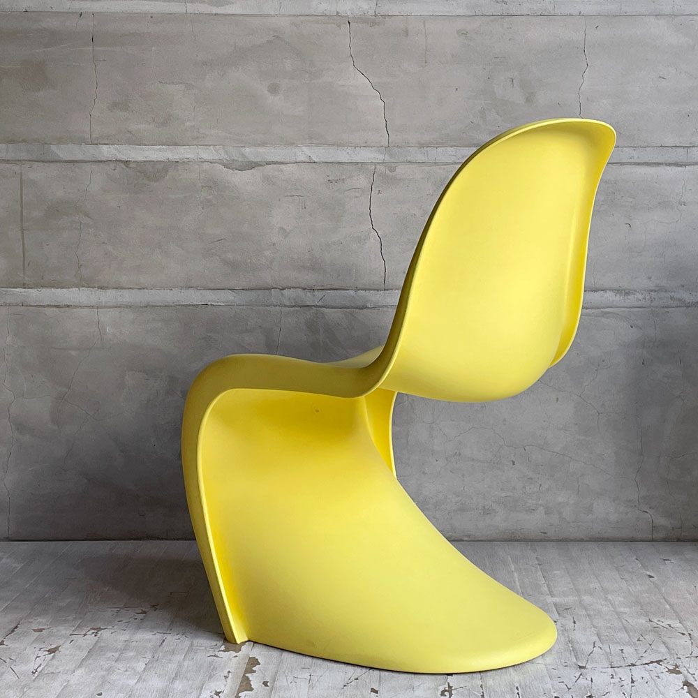 ヴィトラ vitra パントンチェア Panton Chair イエロー 屋内外使用可 ヴェルナー・パントン 旧モデル 廃番カラー ミッドセンチュリー スペースエイジ A ♪
