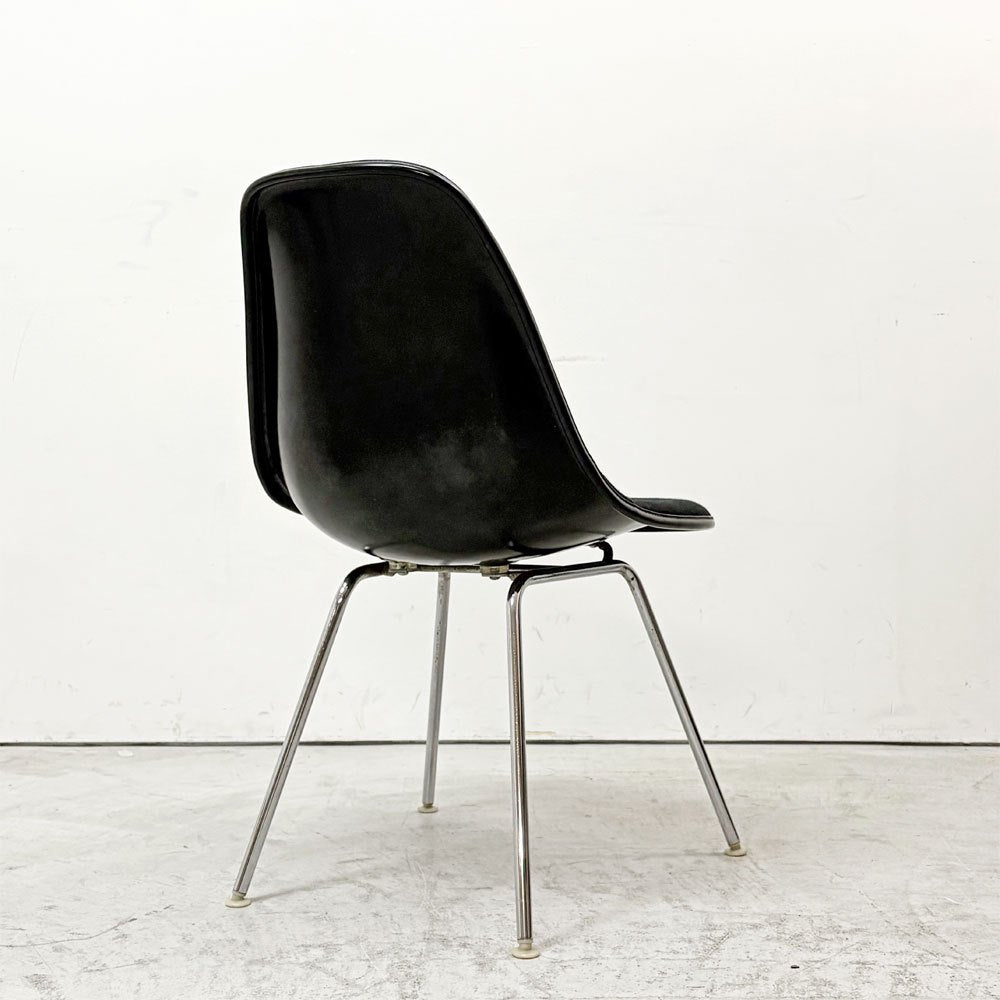 ハーマンミラー Herman Miller サイドシェルチェア モダンファニチャーセールス MFS製 FRP アプホルスター 座面張替済み ブラック Hベース C&Rイームズ ビンテージ ●